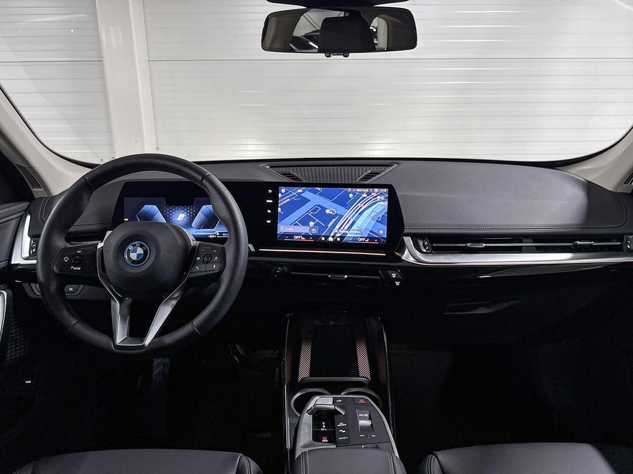 BMW X1 xDrive30e X Line | stoelverwarming | camera | Sportstoelen | Selections