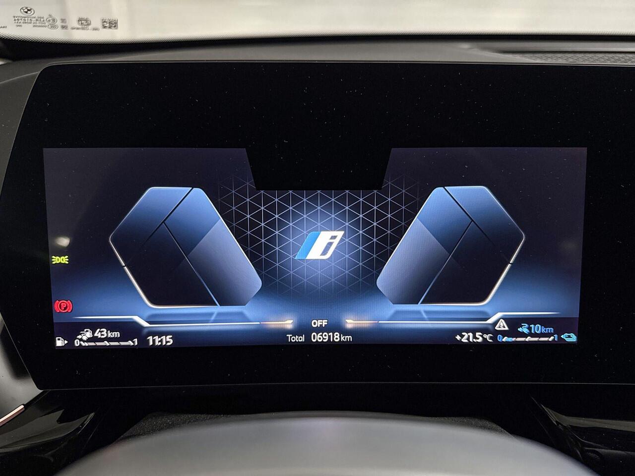 BMW X1 xDrive30e X Line | stoelverwarming | camera | Sportstoelen | Selections