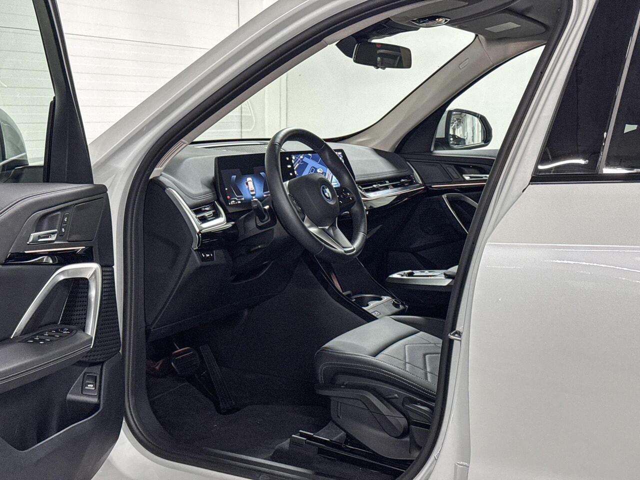 BMW X1 xDrive30e X Line | stoelverwarming | camera | Sportstoelen | Selections