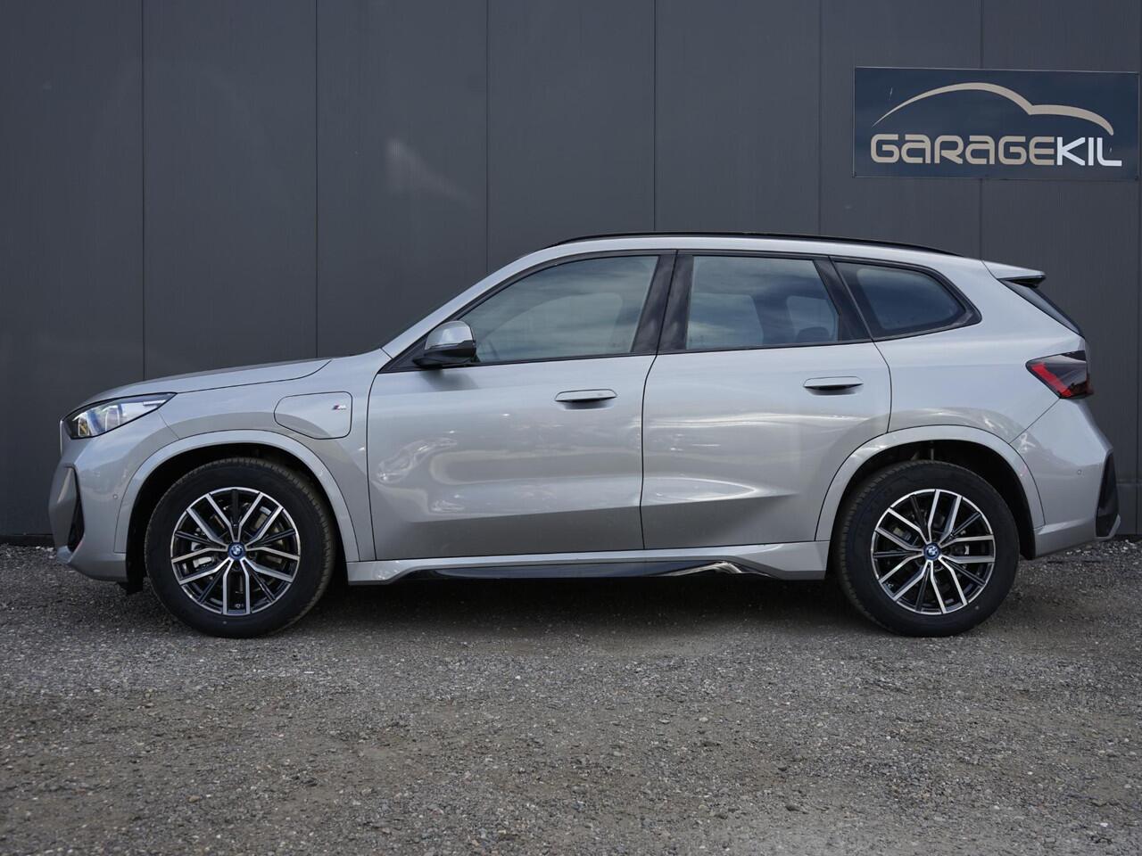 BMW X1 xDrive25e Dealeronderh. / 1ste eig. / M-Sport / Driving Assistent Plus / Active Guard / Stoelverwarming / Adaptief Onderstel