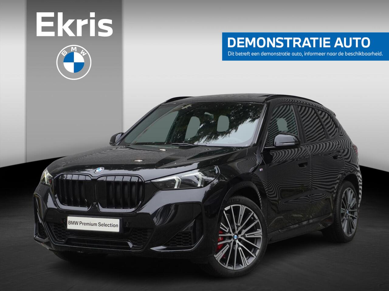 BMW X1 xDrive23i M Sportpakket Pro | schuif/ Kantel Dak | Trekhaak | Parking Assistant Plus | Driving Assistant Plus | Harman Kardon