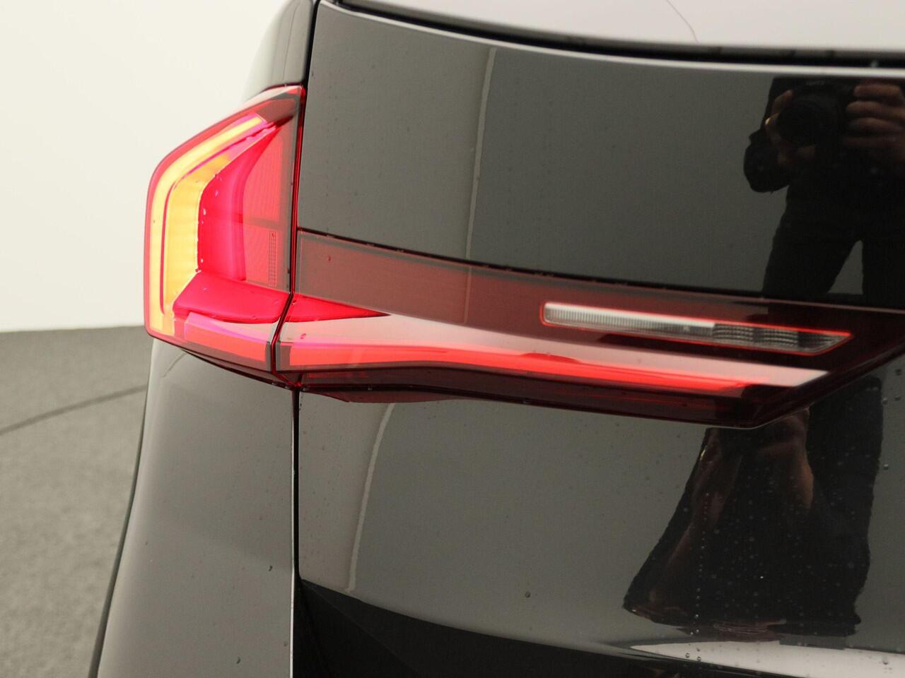 BMW X1 xDrive25e M Sportpakket | M Adaptief onderstel | Achteruitrijcamera | Parking Assistant | Ekris Selection