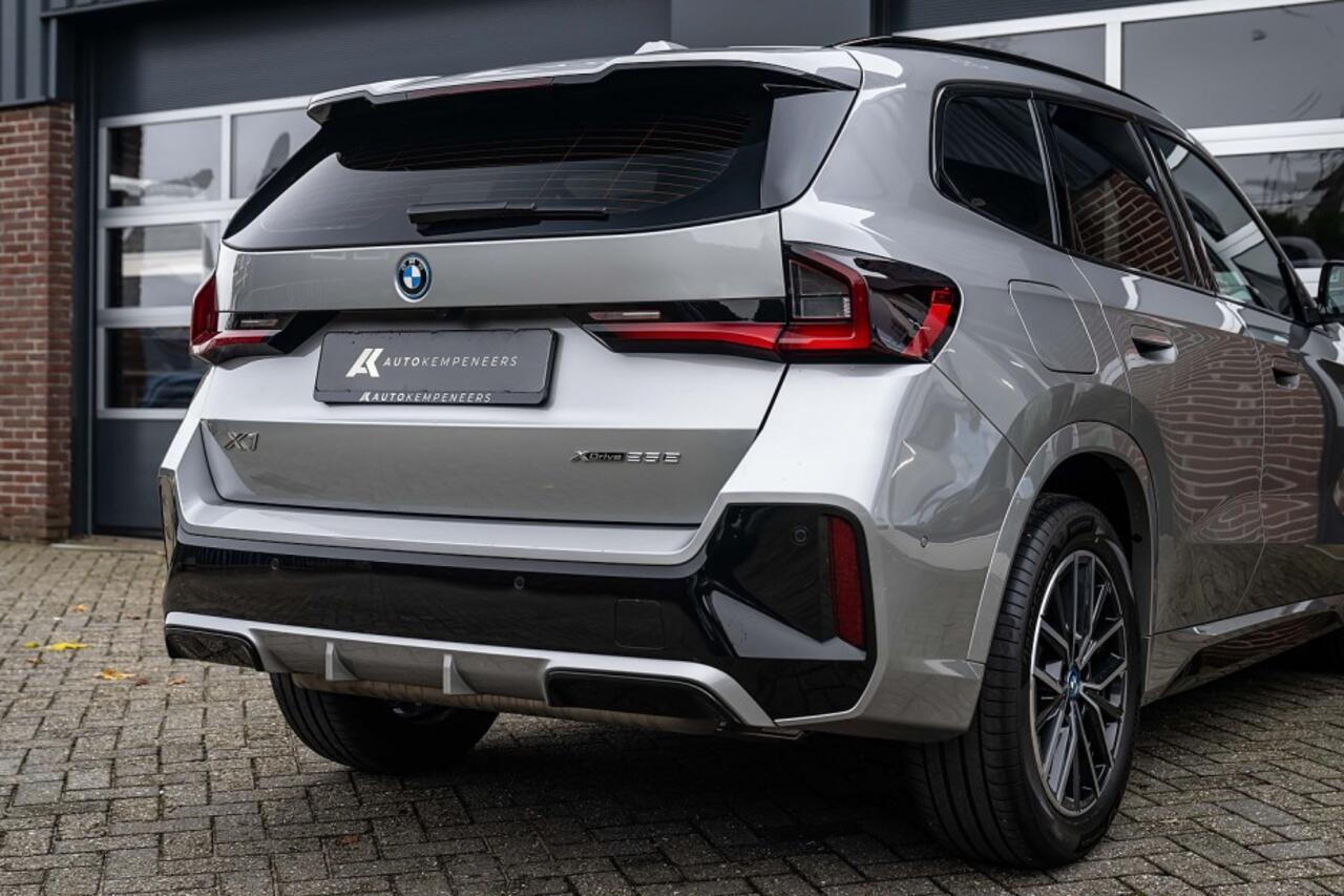 BMW X1 25e xDrive M Sport | Shadow | Driving Ass. Plus | Camera | Adapt. Led | Stoelverwarming | 18' Inch |
