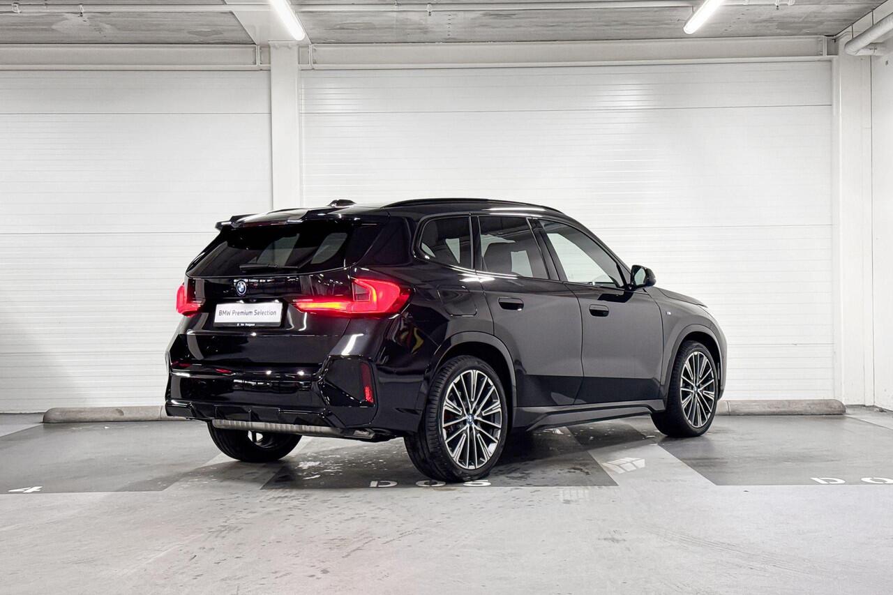 BMW X1 xDrive25e | M-Sport Pro | Travel Pack | Innovation Pack | Comfort Pack | Driving Assistant Plus | Harman/kardon | Panoramadak | Comfort Access