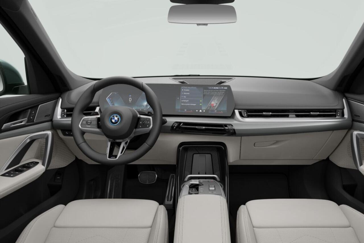 BMW X1 xDrive25e | M Sportpakket | Premium Pack | Travel Pack | Trekhaak