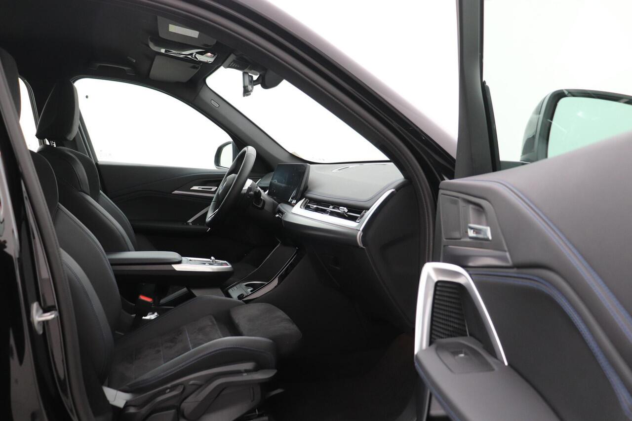 BMW X1 sDrive18i M-Sport | Shadow Line | Stoelverwarming | Camera | Apple Carplay