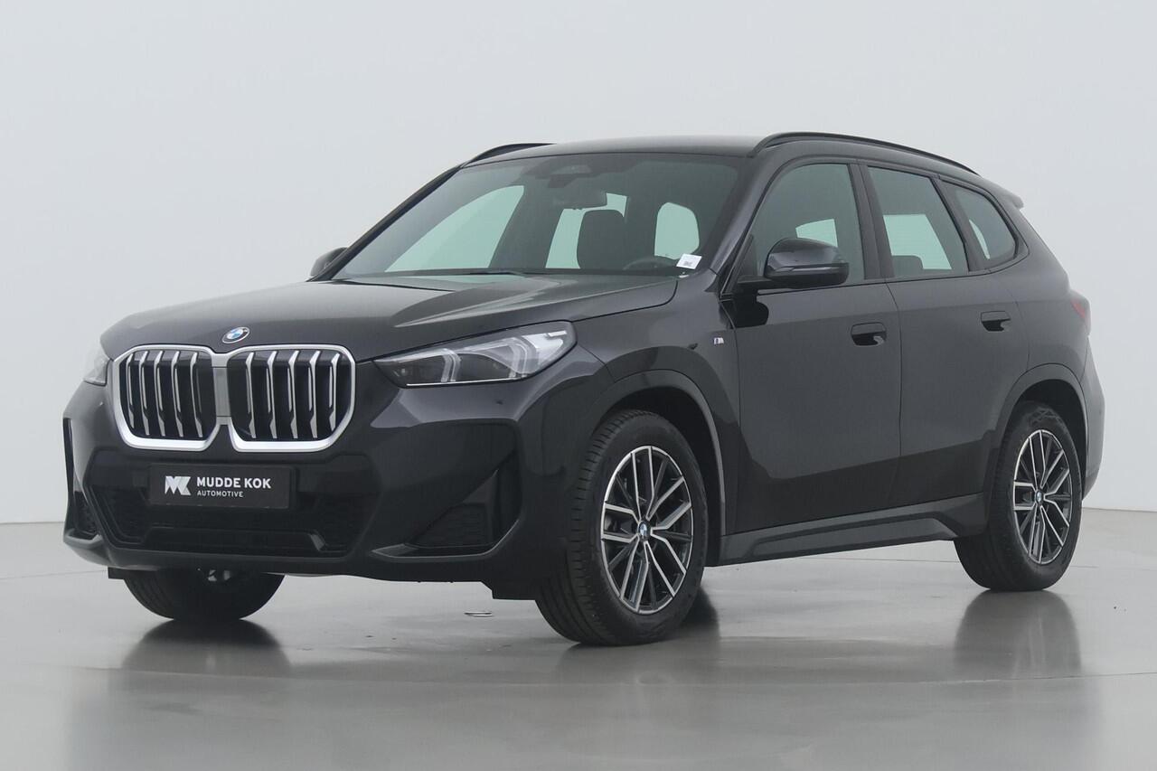 BMW X1 sDrive18i M-Sport | Shadow Line | Stoelverwarming | Camera | Apple Carplay