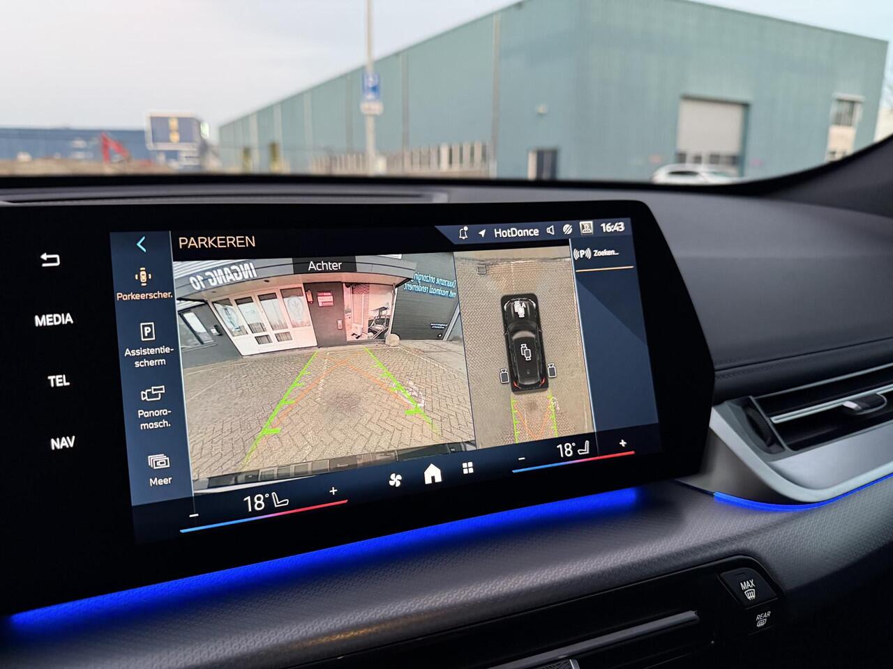 BMW X1 xDrive30e 20 inc l Pano l Zeer luxe l Hybrid