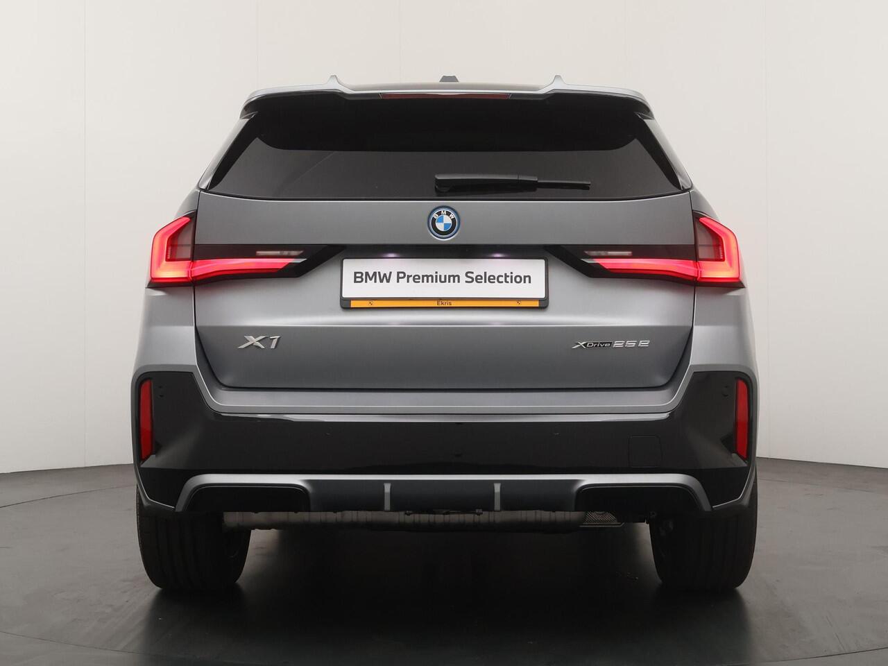 BMW X1 xDrive25e | M Sport Pro | Trekhaak | Ekris Selection