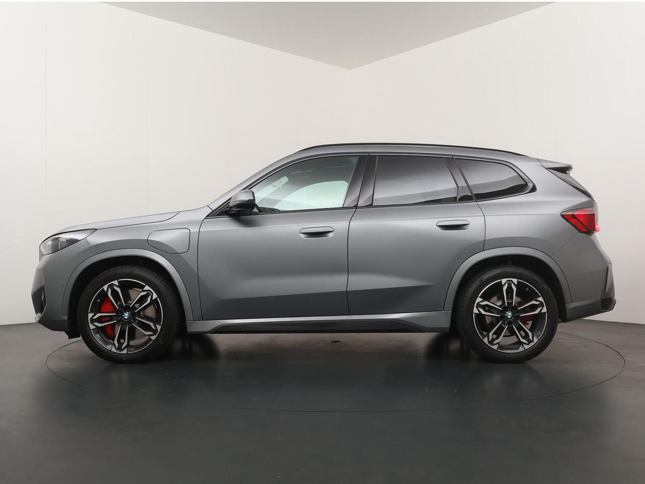 BMW X1 xDrive25e | M Sport Pro | Trekhaak | Ekris Selection