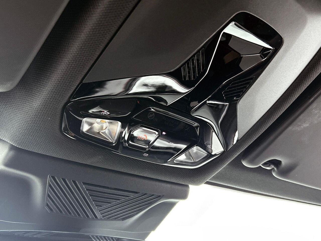 BMW X1 sDrive18i M-SPORT | SHADOW-LINE | CARPLAY | CAMERA