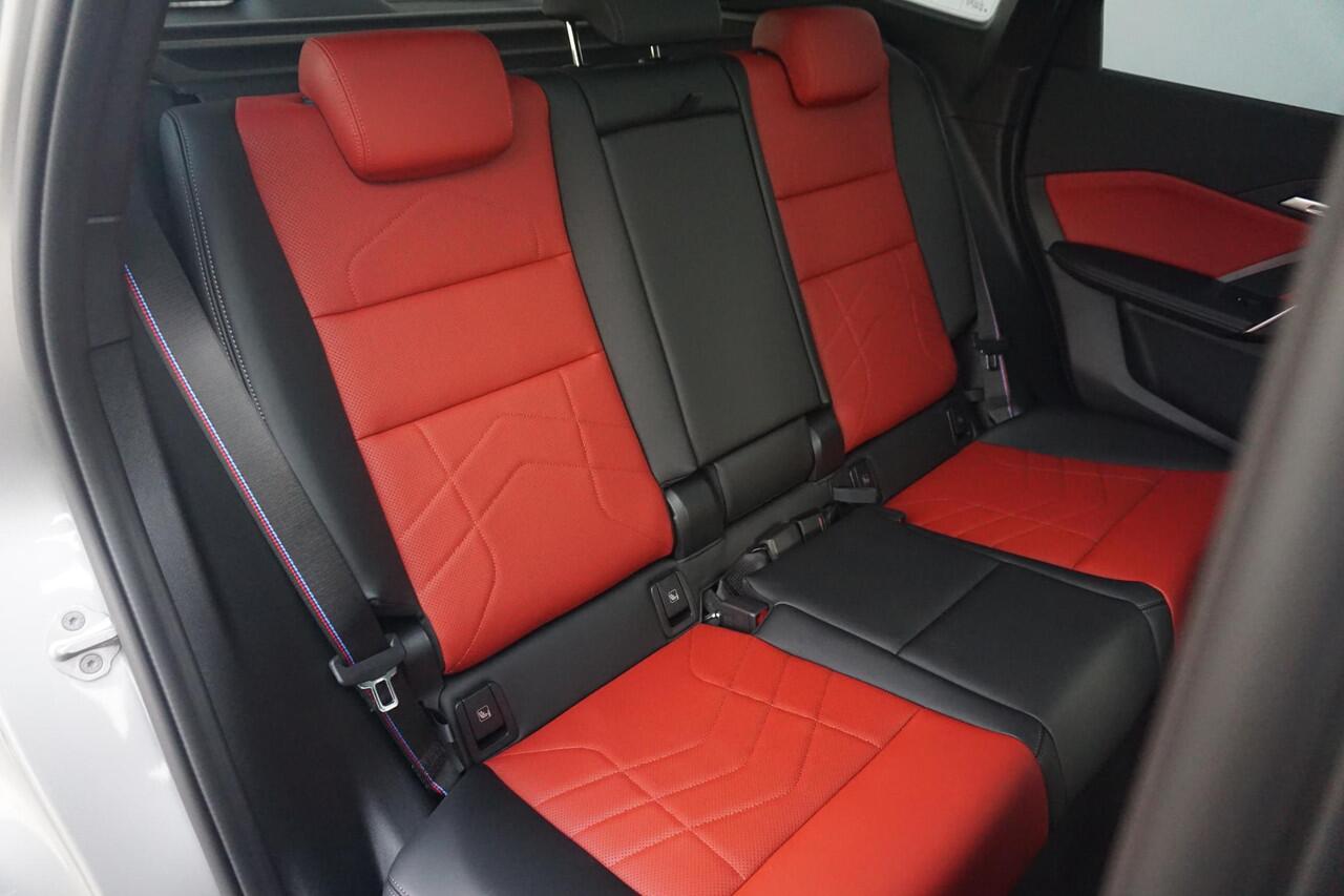 BMW X1 xDrive25e M Sportpakket Pro 20'' | Panoramadak | Harman Kardon | Head-Up Display | Trekhaak | Ekris Selection