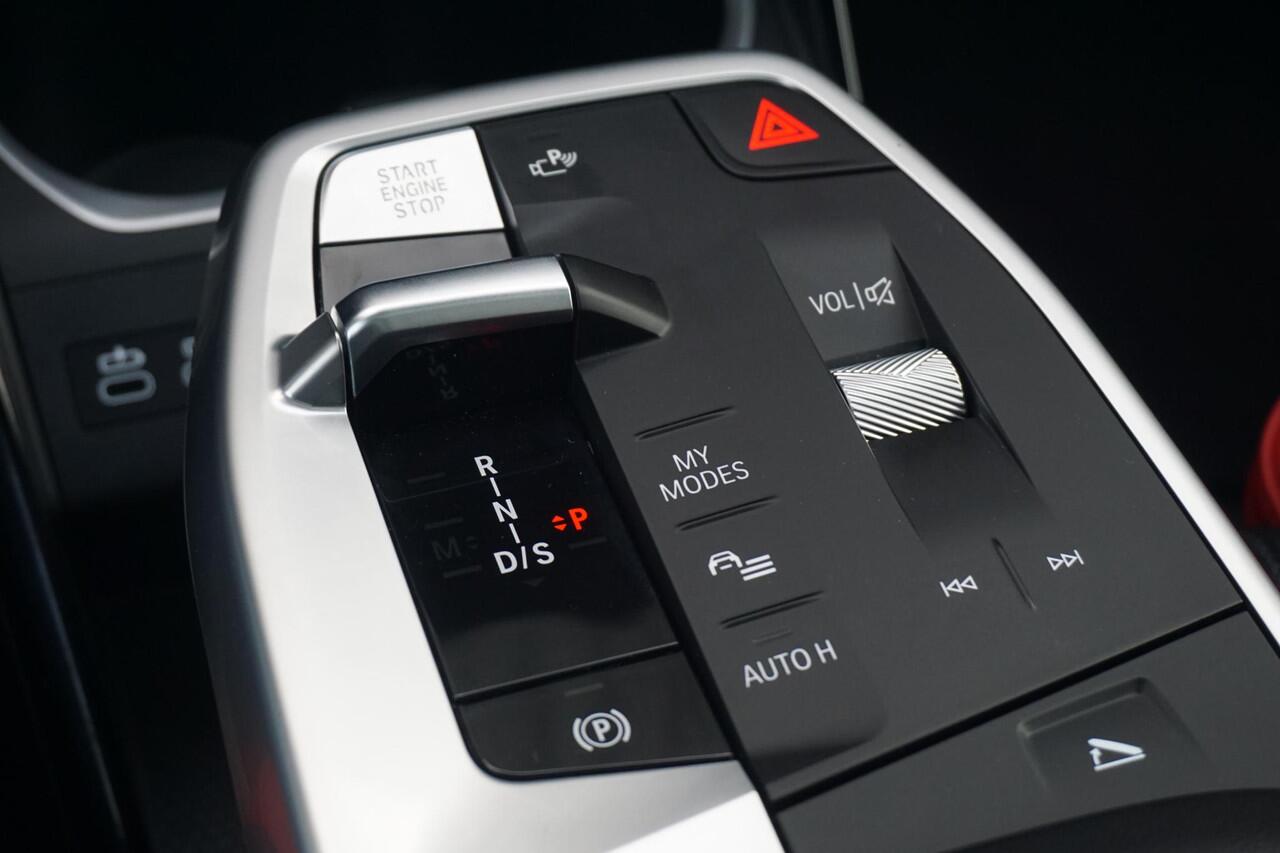 BMW X1 xDrive25e M Sportpakket Pro 20'' | Panoramadak | Harman Kardon | Head-Up Display | Trekhaak | Ekris Selection