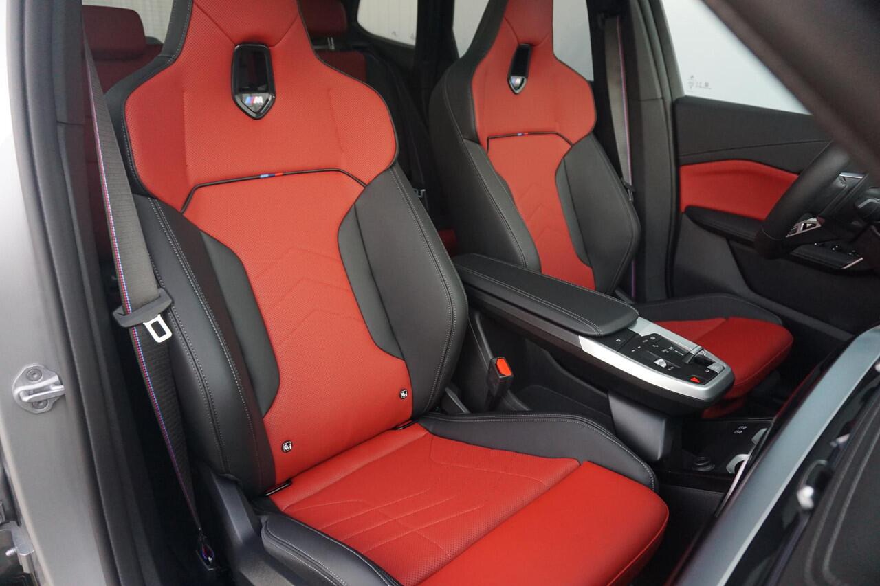 BMW X1 xDrive25e M Sportpakket Pro 20'' | Panoramadak | Harman Kardon | Head-Up Display | Trekhaak | Ekris Selection