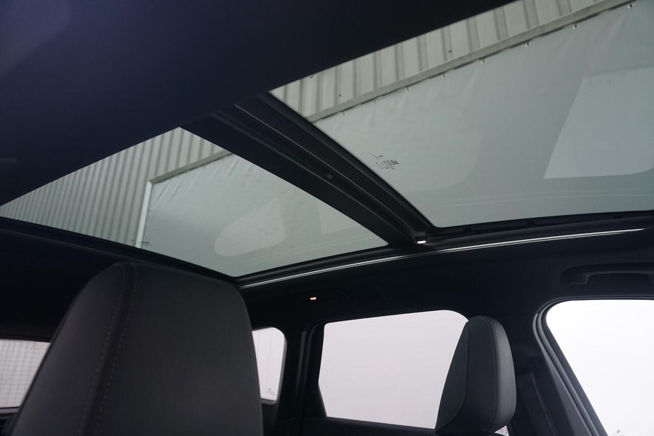 BMW X1 sDrive20i M Sportpakket Pro 19'' / Panoramadak / Head-Up Display / Harman Kardon / Driving Assistant Plus | Ekris Selection