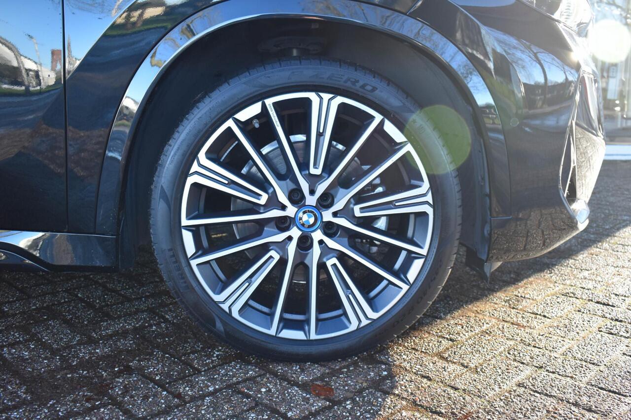 BMW X1 xDrive25e M-Sport Pano ACC Camera Head-Up 20"