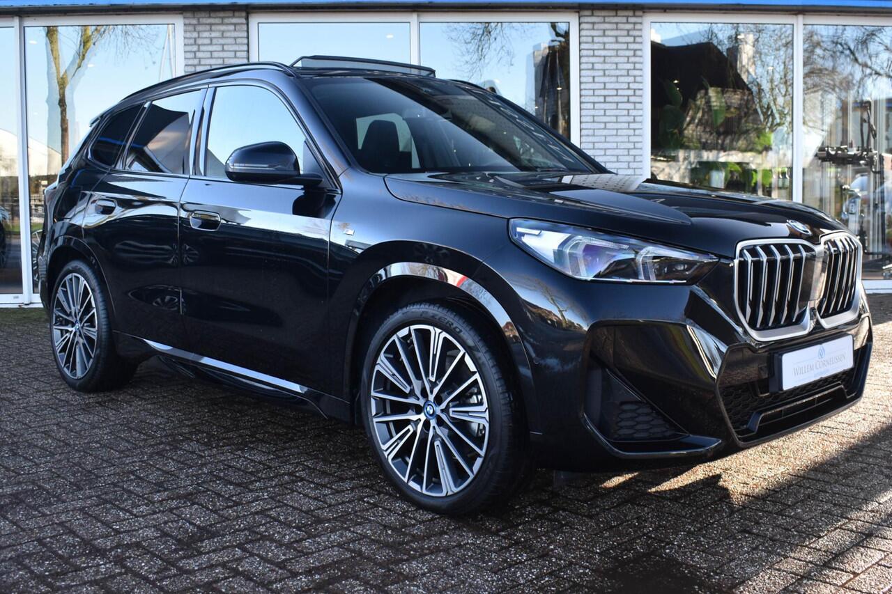 BMW X1 xDrive25e M-Sport Pano ACC Camera Head-Up 20"