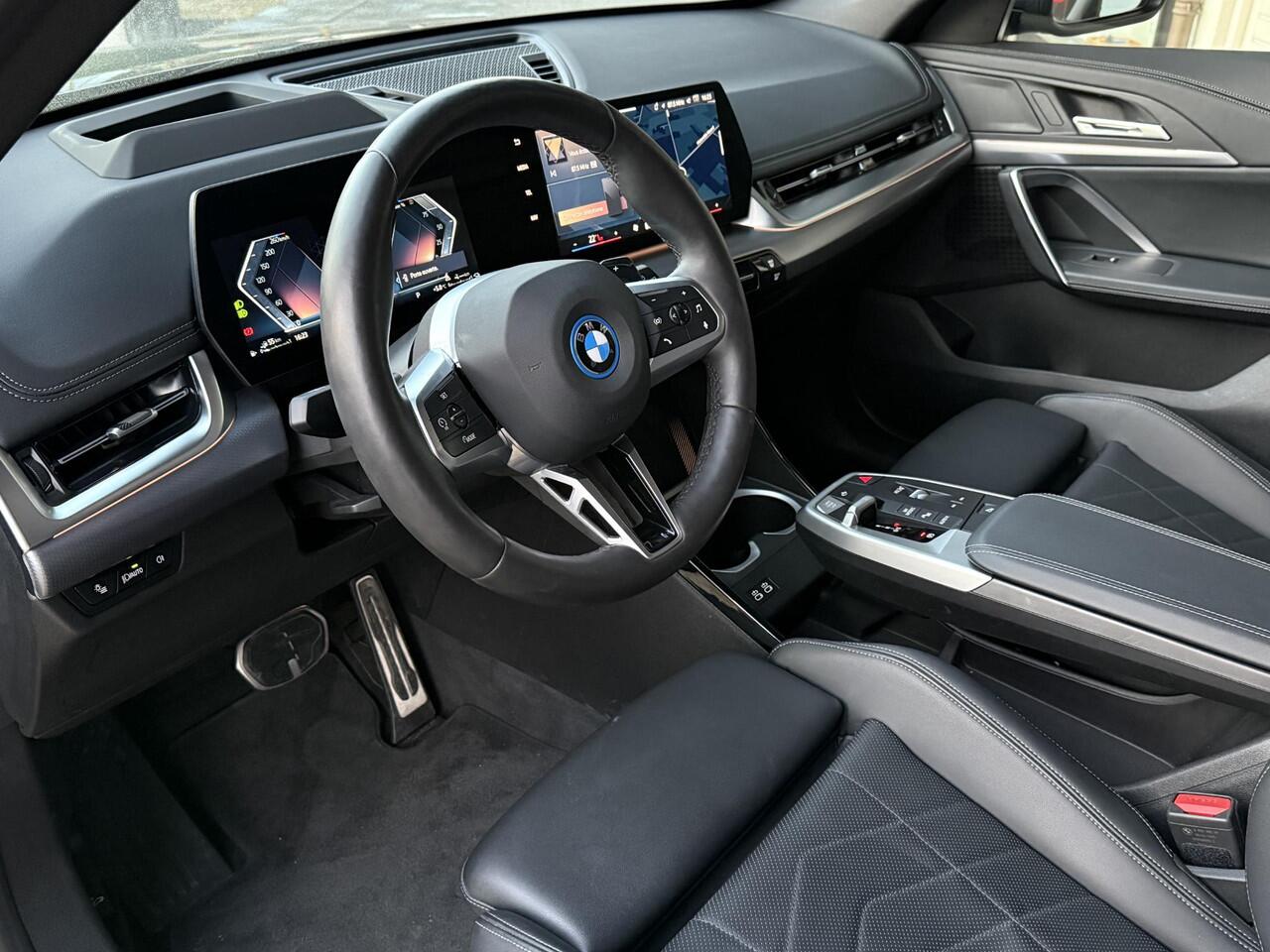 BMW X1 xDrive25e M SPORT | PANORAMA | DRIVING ASS PLUS | CAMERA | ELEKTR. STOELEN MEMORY | STOELVERWARMING |