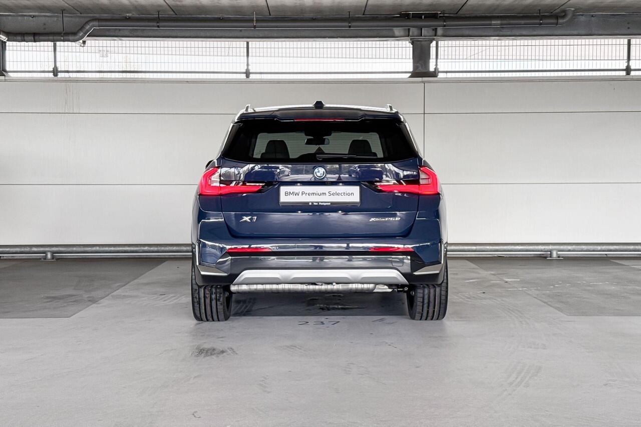 BMW X1 xDrive25e | xLine | Innovation Pack | Comfort Pack | Trekhaak