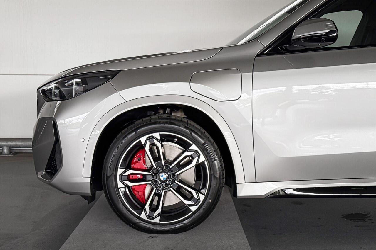 BMW X1 xDrive25e | M Sportpakket Pro | Innovation Pack | Comfort Pack | Trekhaak