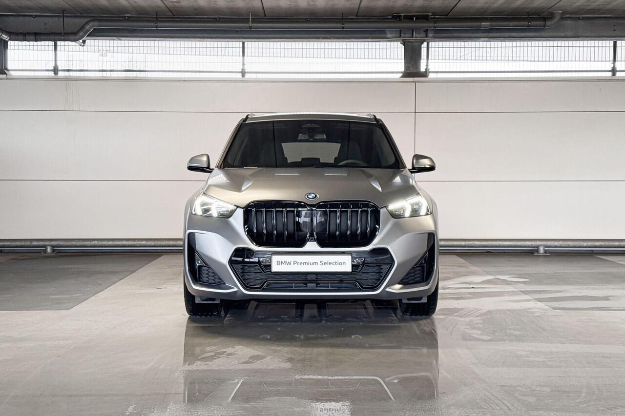 BMW X1 xDrive25e | M Sportpakket Pro | Innovation Pack | Travel Pack | Trekhaak