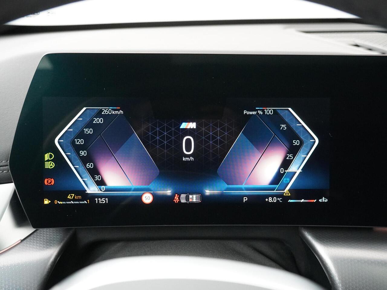 BMW X1 sDrive18i | M-Sportpakket | Driving Assistant Plus | Trekhaak | Comfort Access | 19'' |