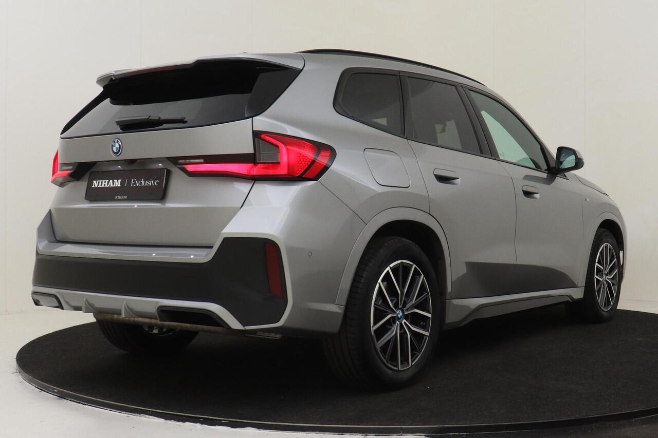 BMW X1 xDrive 25e -M SPORT|PANO.DAK|360°CAM|HEAD-UP DISP.|MEMORY SEATS|ADAP.CRUISE|TRAVEL|VEGANZA