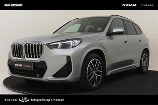 bmw-x1-xdrive-25e--m-sportpano.dak