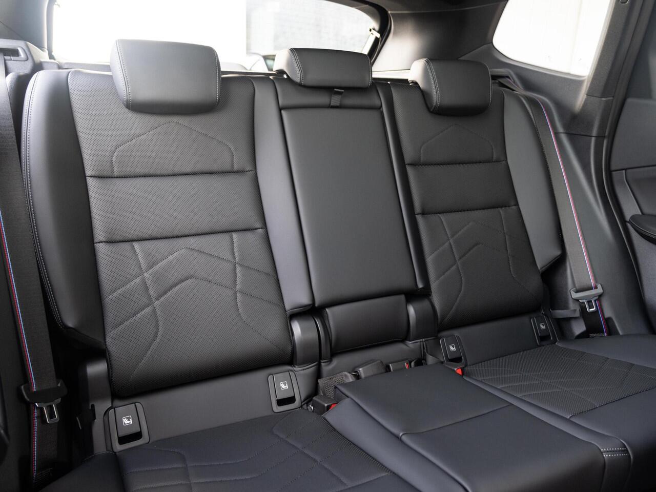 BMW X1 sDrive18i | M Sportpakket Pro | Premium Pack | Travel Pack | Showroom Selection