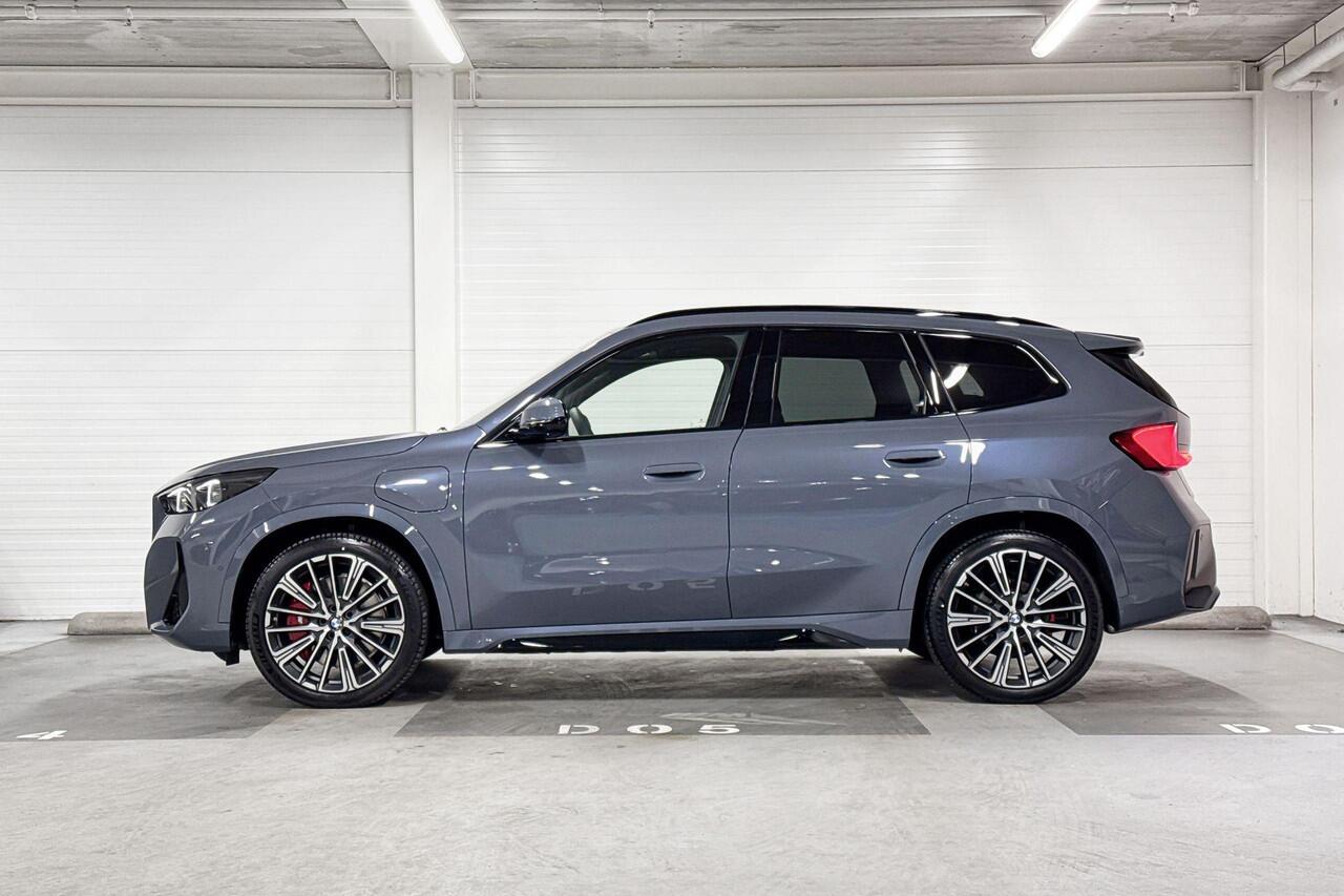 BMW X1 xDrive25e | M-Sport Pro | Travel Pack | Innovation Pack | Comfort Pack | Driving Assistant Plus | Harman/Kardon | Panoramadak | Comfort Access | Trekhaak