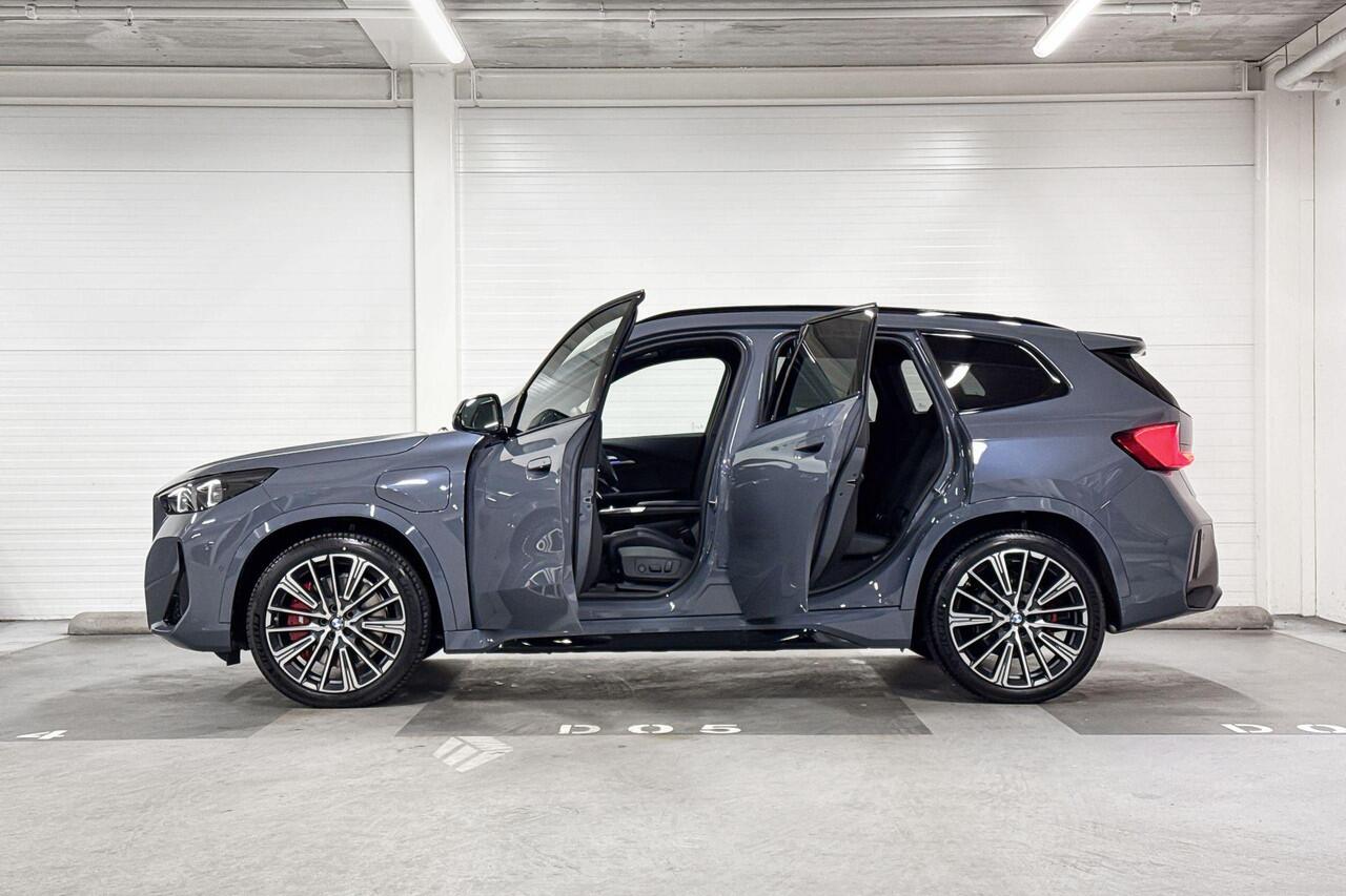 BMW X1 xDrive25e | M-Sport Pro | Travel Pack | Innovation Pack | Comfort Pack | Driving Assistant Plus | Harman/Kardon | Panoramadak | Comfort Access | Trekhaak