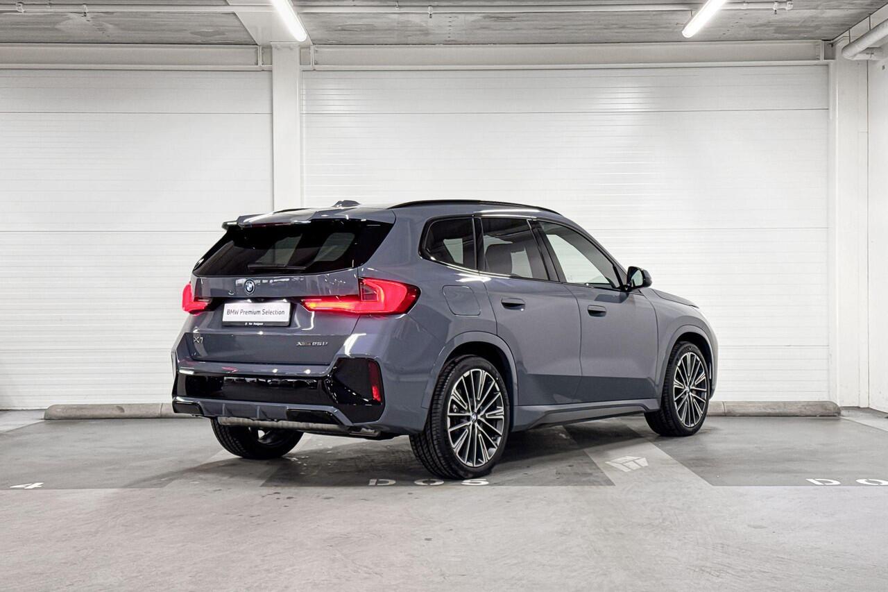 BMW X1 xDrive25e | M-Sport Pro | Travel Pack | Innovation Pack | Comfort Pack | Driving Assistant Plus | Harman/Kardon | Panoramadak | Comfort Access | Trekhaak