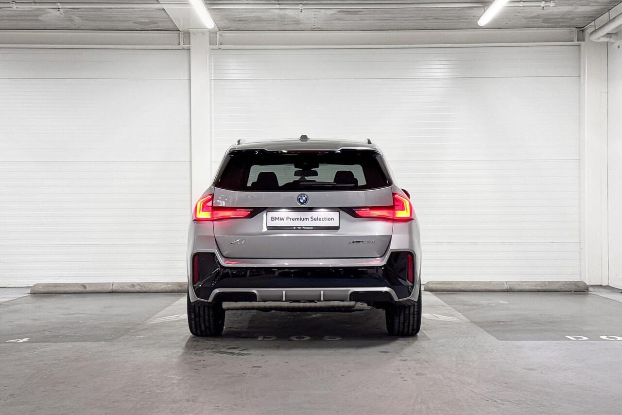 BMW X1 xDrive25e | M-Sport | Travel Pack | Premium Pack | Driving Assistant | Panoramadak | Comfort Access | Trekhaak