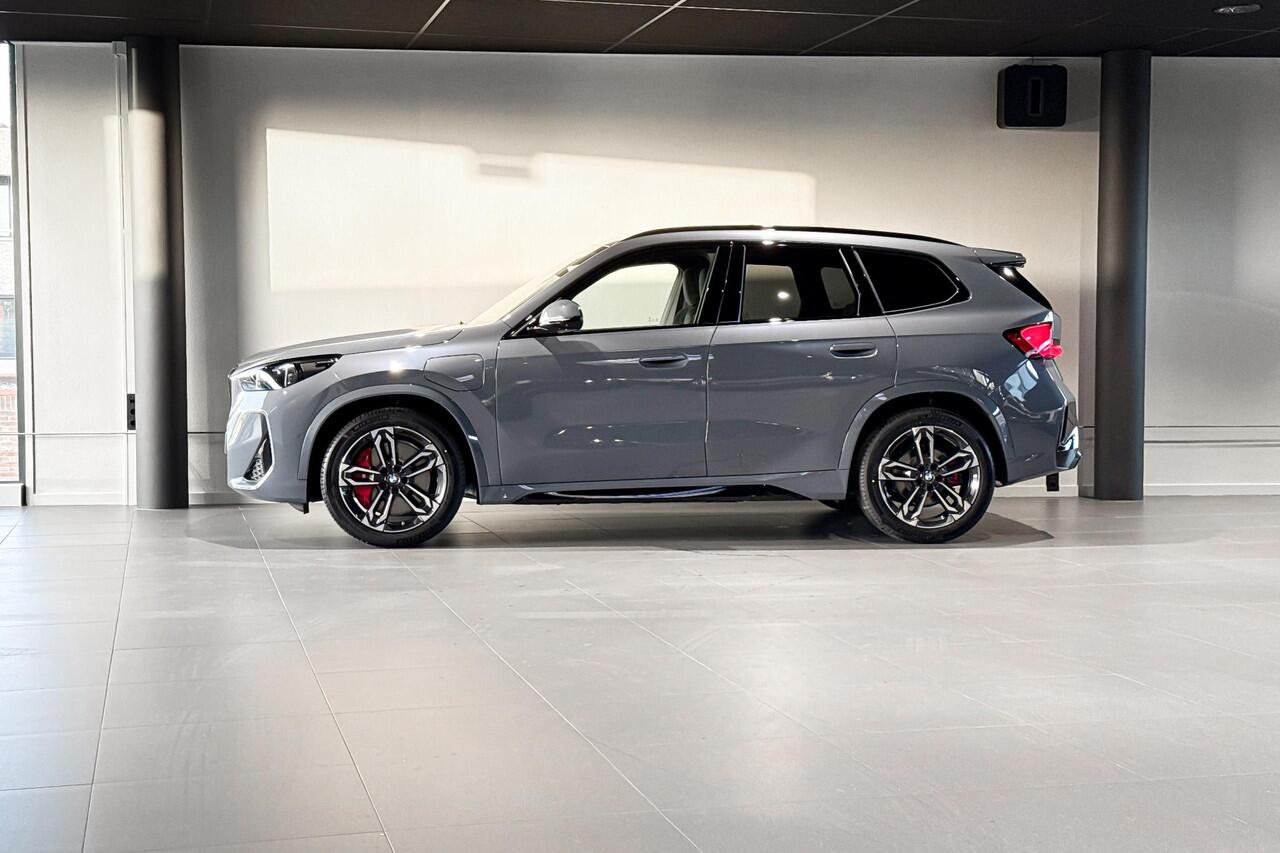 BMW X1 xDrive25e | M Sportpakket Pro | Innovation Pack | Comfort Pack | Travel Pack | Trekhaak