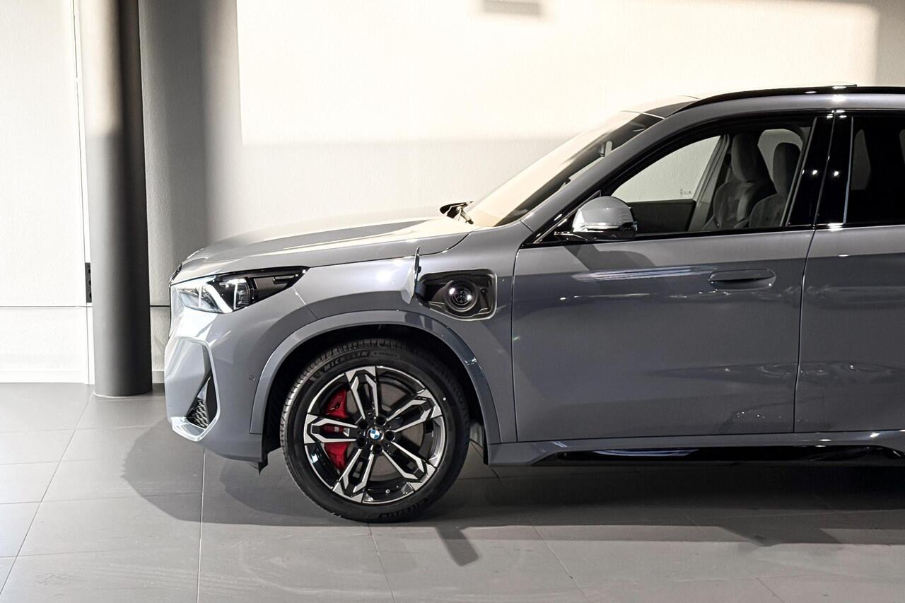 BMW X1 xDrive25e | M Sportpakket Pro | Innovation Pack | Comfort Pack | Travel Pack | Trekhaak