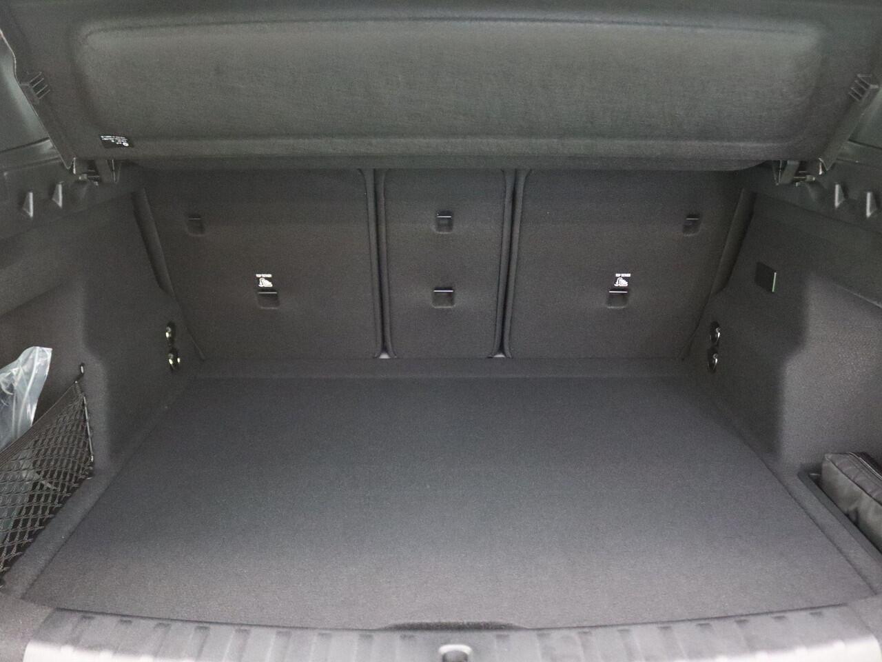 BMW X1 xDrive25e 245PK Aut. M-Sport, Pano-Schuifdak, Keyless, Digital Key, Stoelverwarming, LED verlichting, Trekhaak, 19" LM Velgen