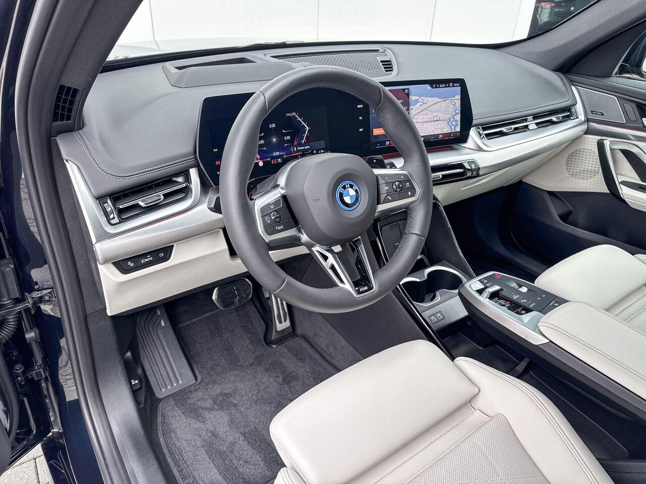 BMW X1 xDrive25e | M Sport Pro | Panoramadak | Huisselectie