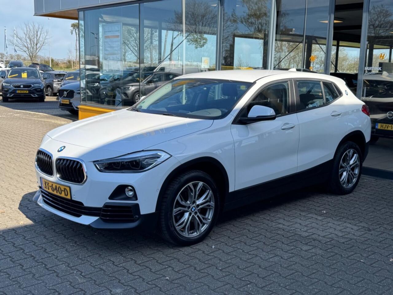BMW X2 1.8I sDrive Lefhebber Edition - navi - camera - stoelverwarming