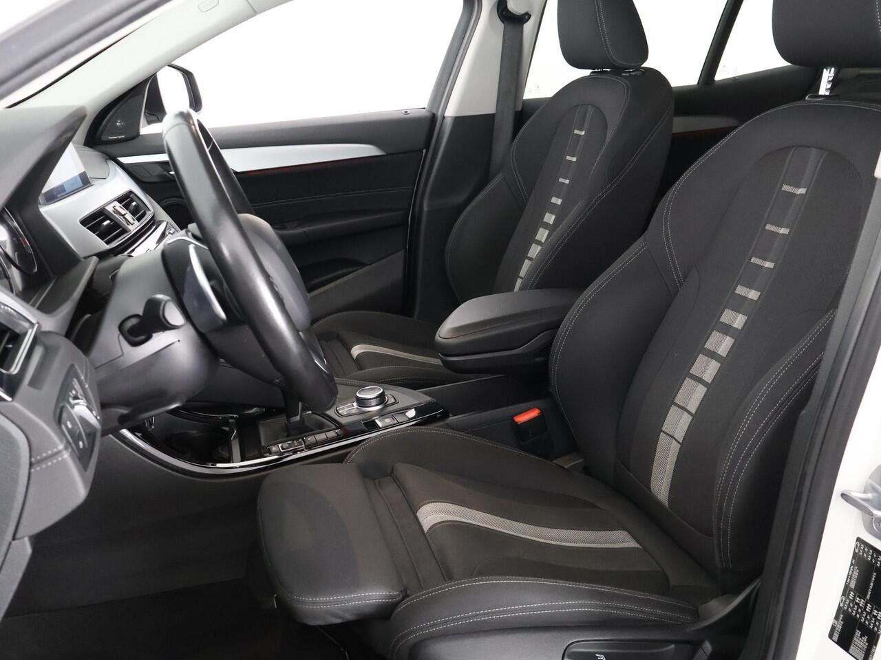 BMW X2 sDrive20i EXECUTIVE AUTOMAAT GARANTIE TOT 2029* DESIGN DAK.SPORTPACK.PARKING PACK ETC