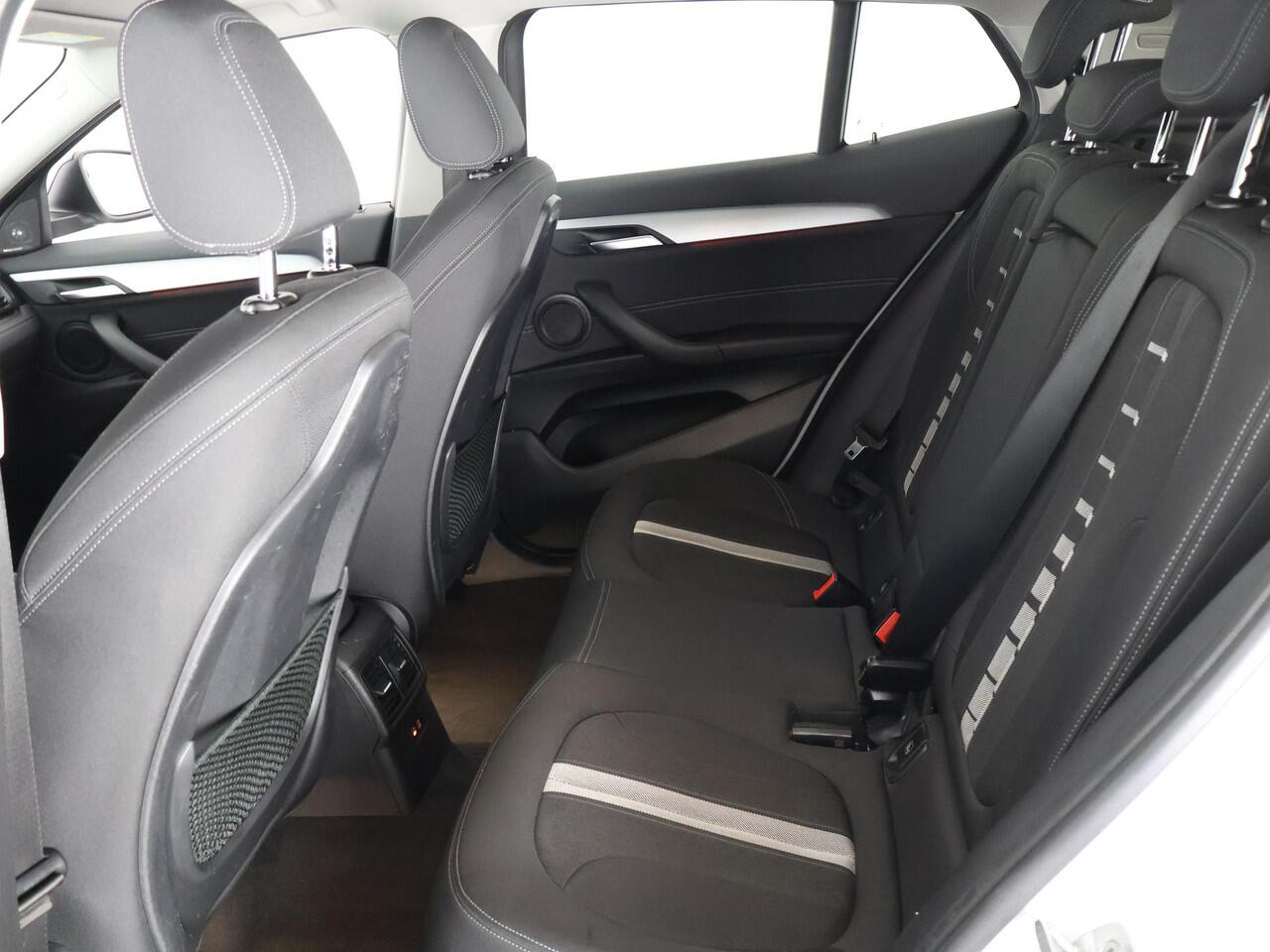 BMW X2 sDrive20i EXECUTIVE AUTOMAAT GARANTIE TOT 2029* DESIGN DAK.SPORTPACK.PARKING PACK ETC