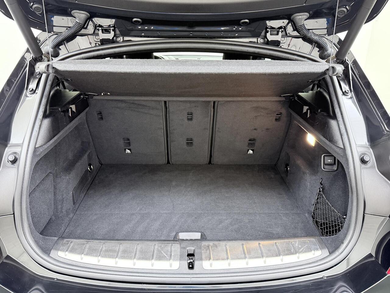 BMW X2 sDrive20i Executive Navi/LED/CruiseControl etc.