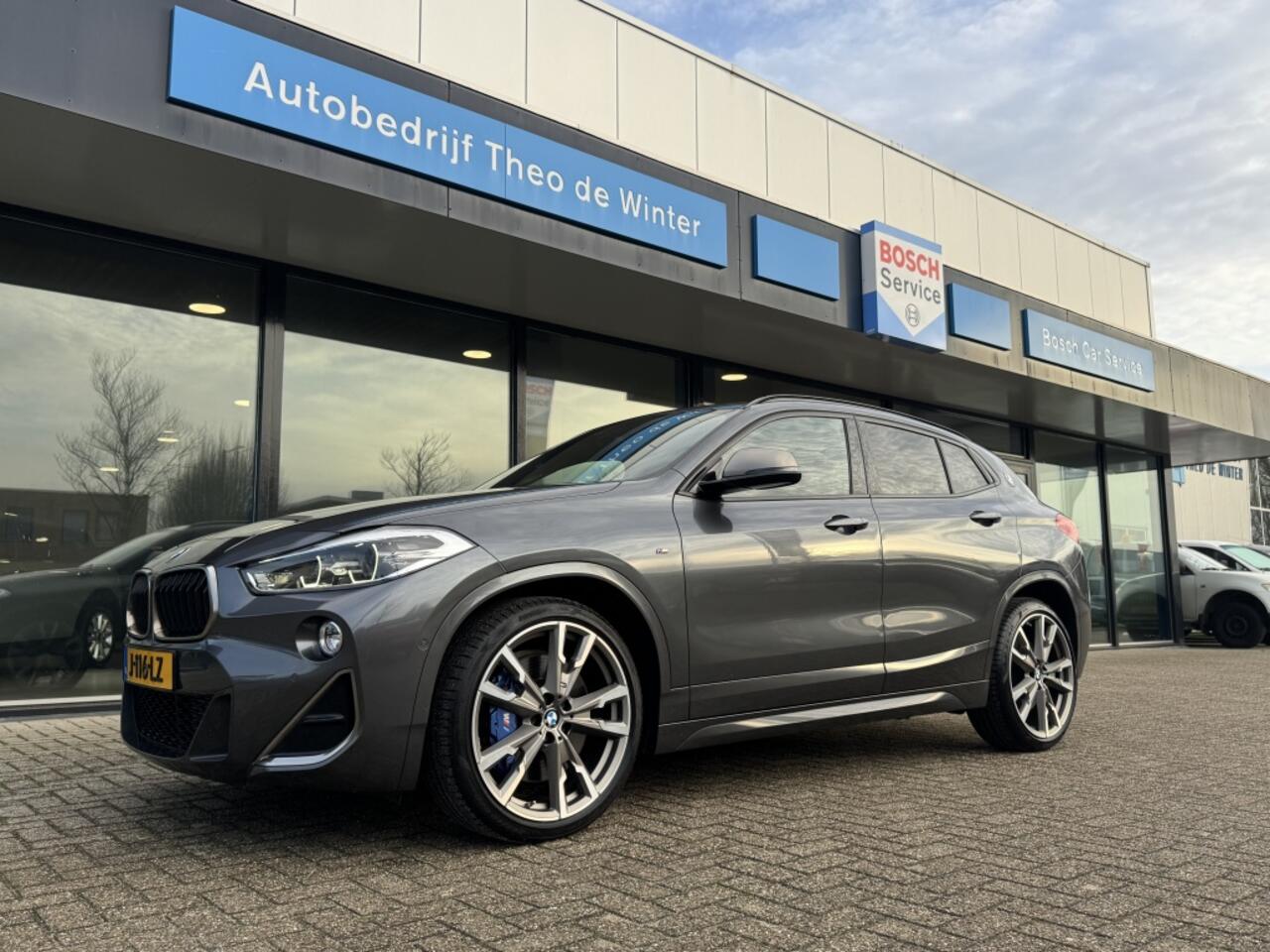 BMW X2 M35i High Executive | Pano | Alcantara bekleding | HUD | Cruise