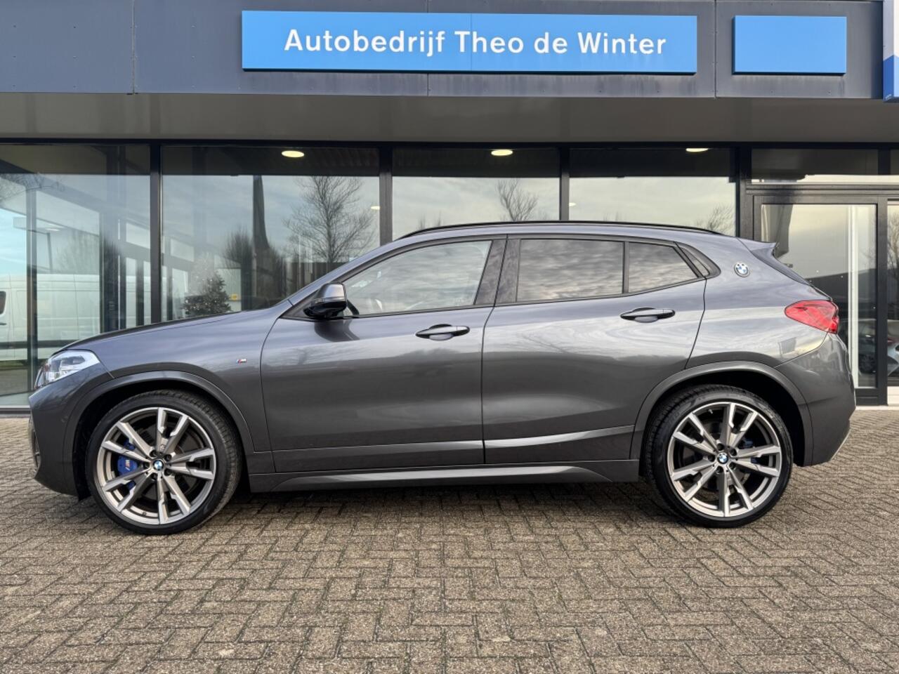 BMW X2 M35i High Executive | Pano | Alcantara bekleding | HUD | Cruise