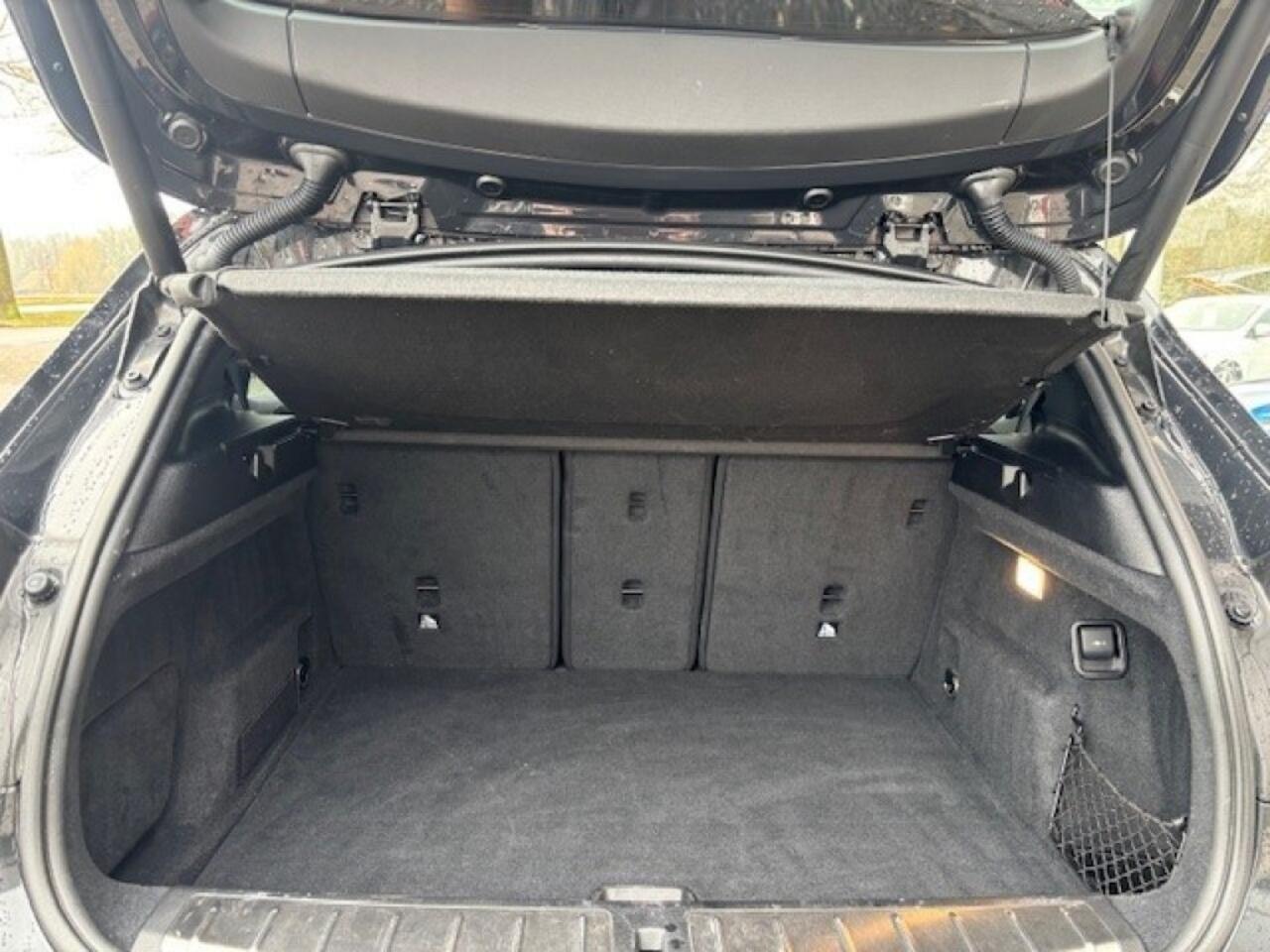 BMW X2 1.8i sDrive Aut. M-Sport, Clima, Navi, 19 inch