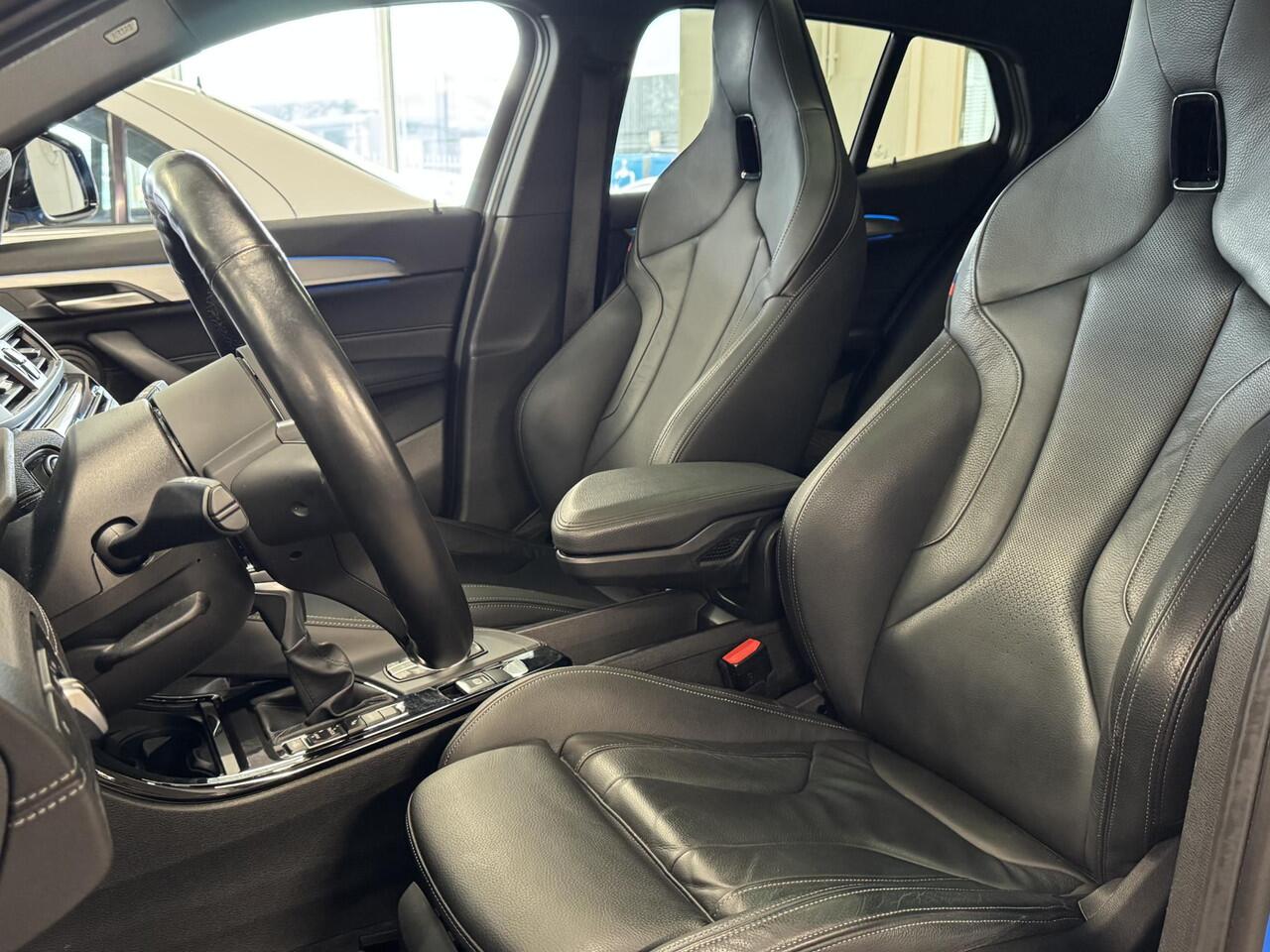 BMW X2 xDrive25e High Executive M Pakket | Panodak | HK | Elektr Stoelen | Leer | ACC ( Vestiging - Nieuwegein )