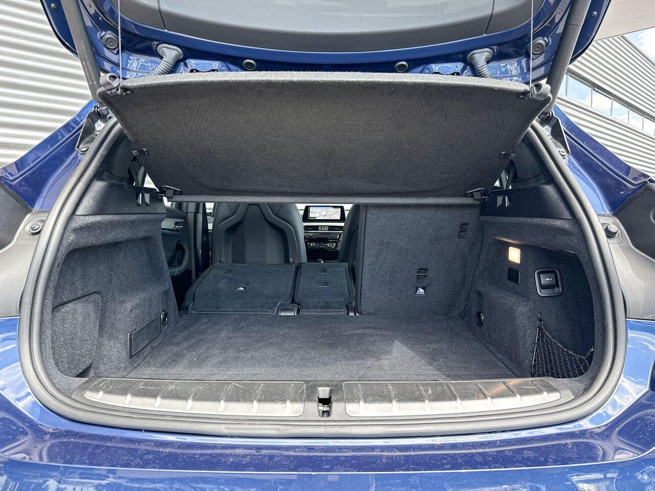 BMW X2 xDrive25e High Executive / Selections