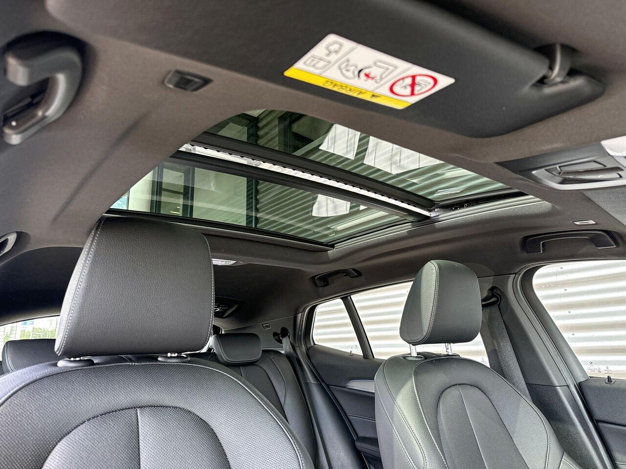 BMW X2 xDrive25e High Executive / Selections