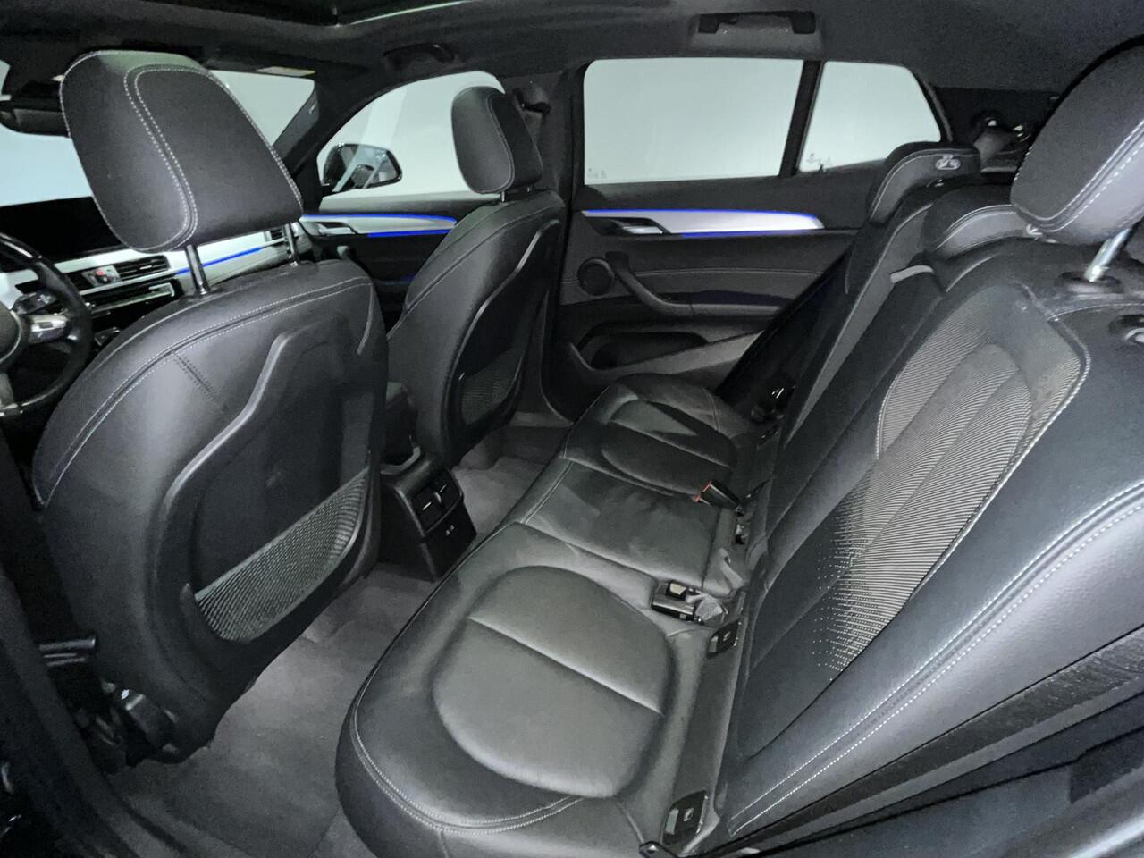 BMW X2 sDrive20i High Executive Edition M-sport | Panoramadak | Trekhaak