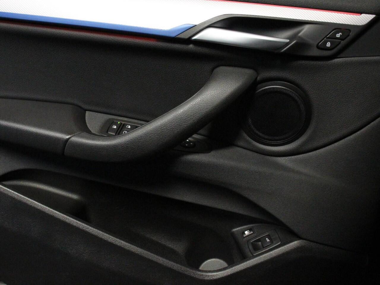 BMW X2 xDrive25e M-Sport X-Drive Automaat PHEV | Navigatie | Climate Control | Cruise Control | Elektrische Achterklep | Elektrische Achterklep | DAB | LED