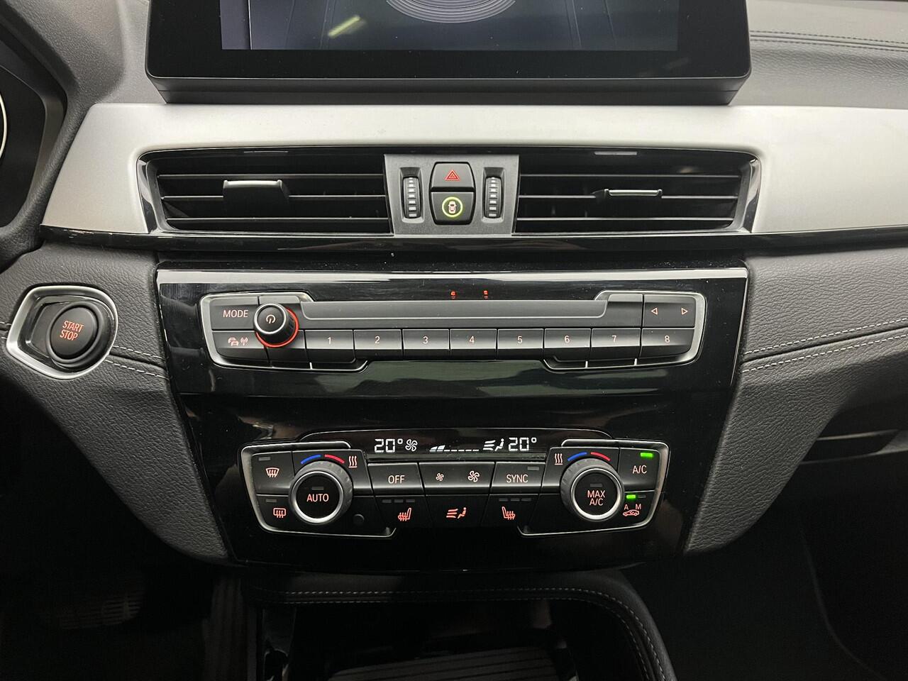 BMW X2 xDrive25e Executive | Panoramadak |